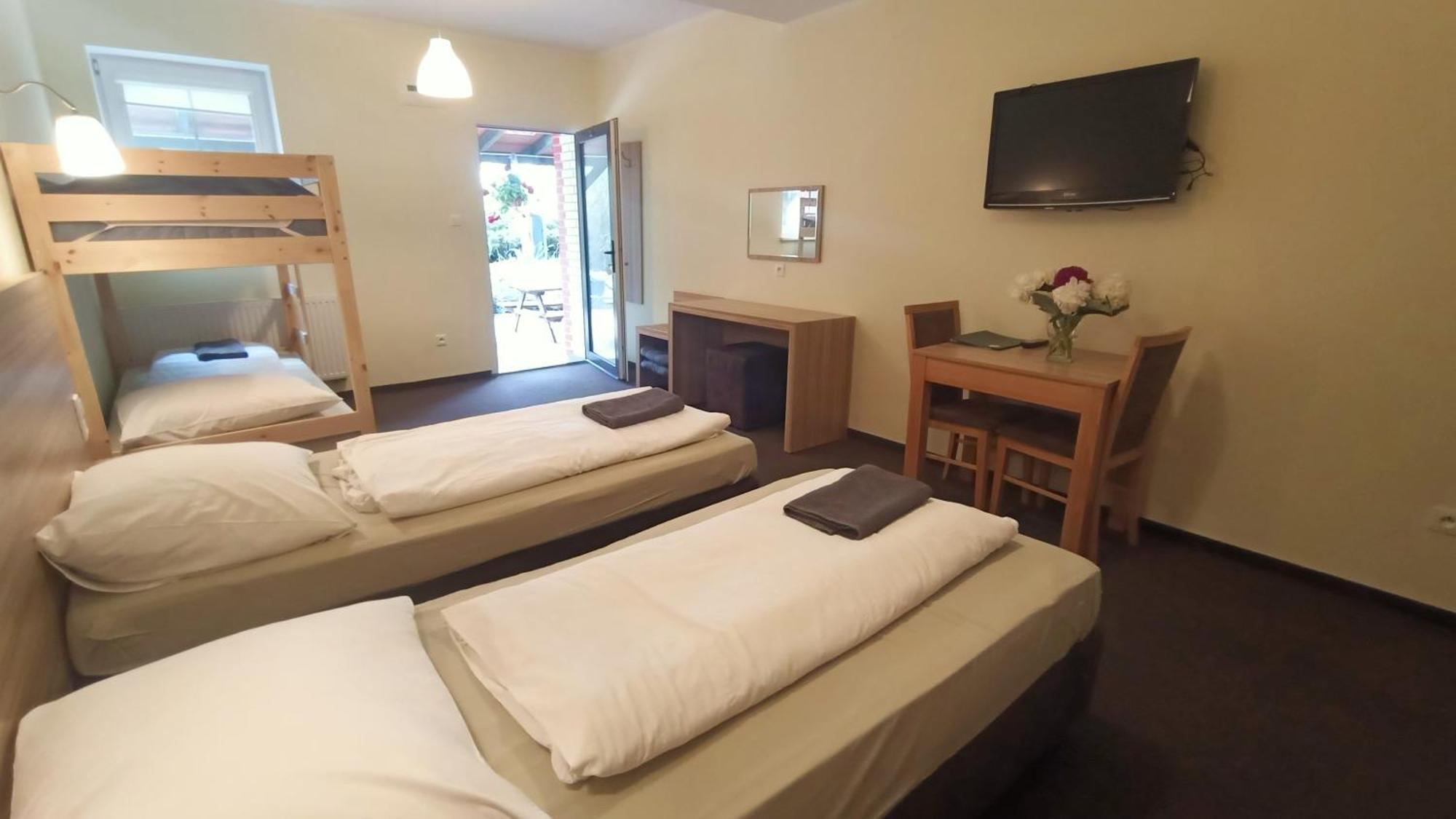 Resort Folwark Na Polwyspie *