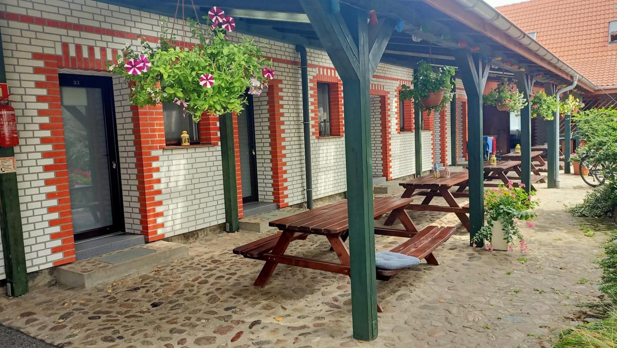 Folwark Na Polwyspie Resort Uraz (Drawsko)