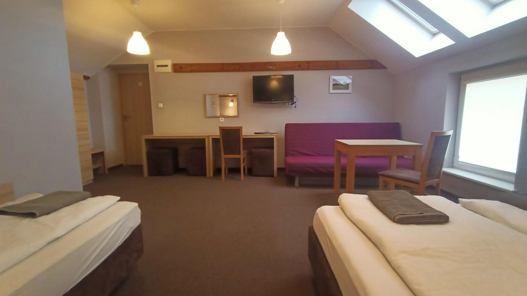 Folwark Na Polwyspie Resort Uraz (Drawsko)